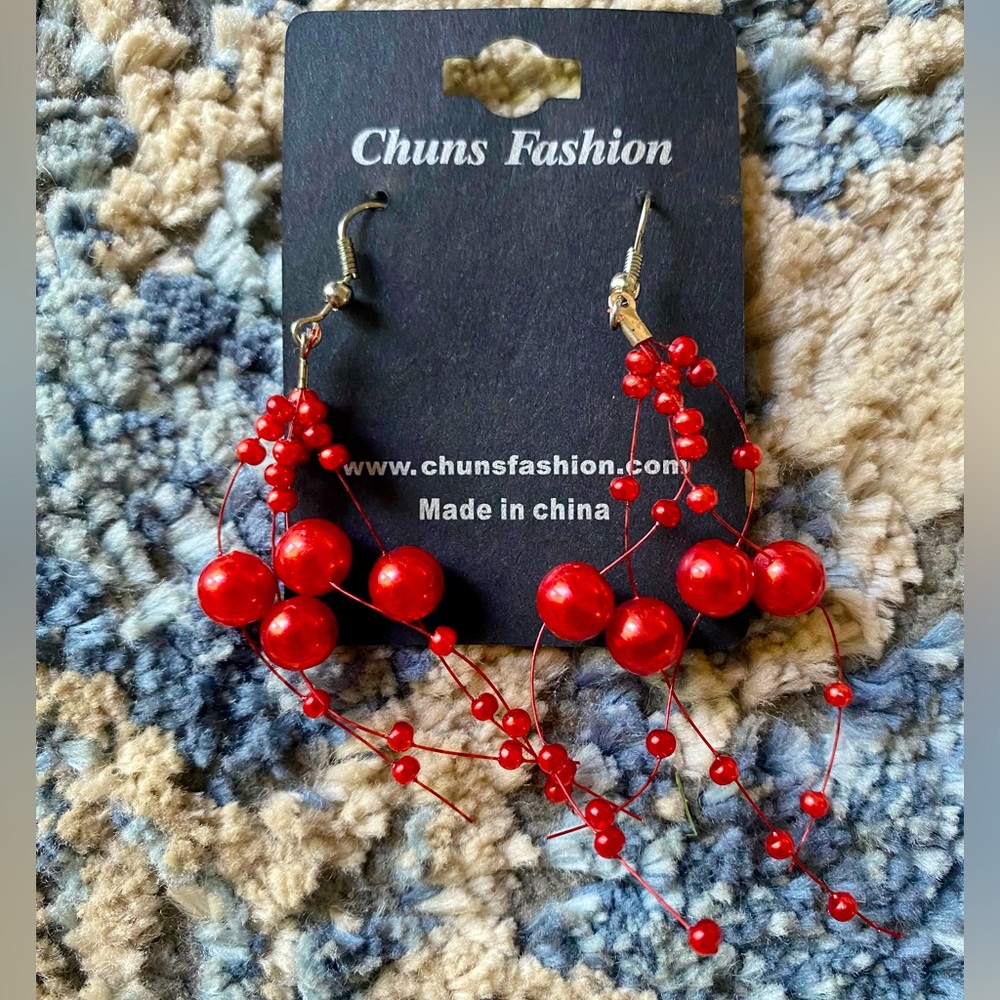 Chuns Fashion Red Beaded Dangly Earrings